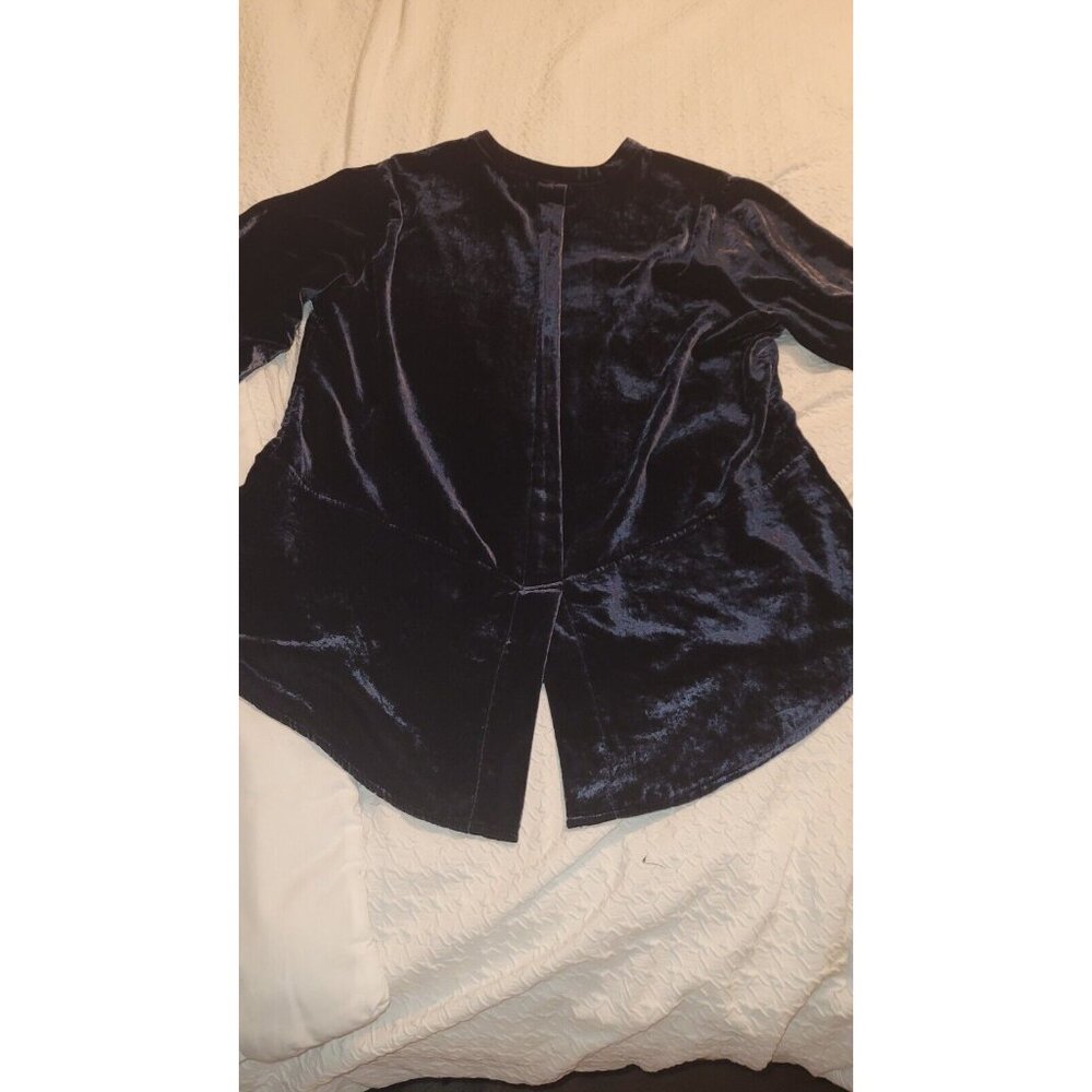 XL Democracy Crushed Blue Velvet Button Up Top Coat Tail Back Long Sleeve EUC - Picture 5 of 7